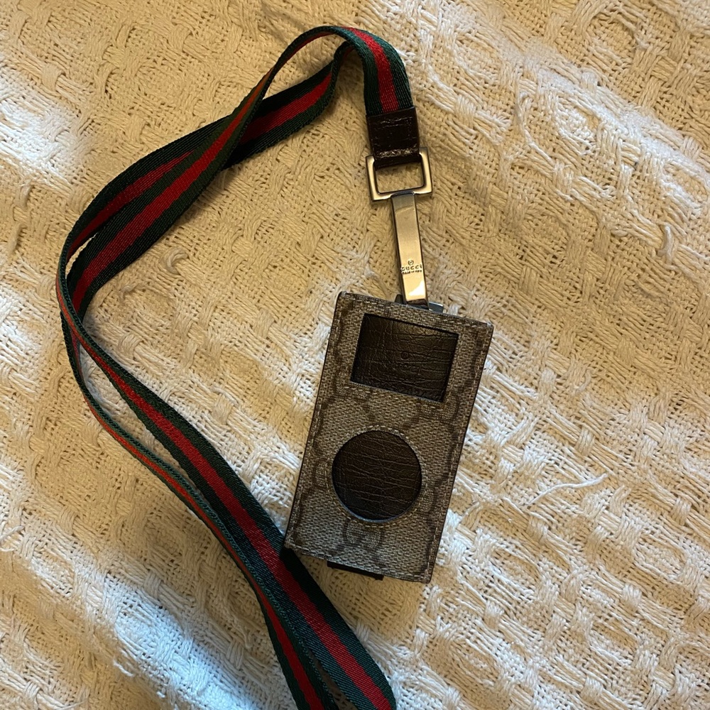 RARE Vintage GUCCI collectors item, iPod case and lanyard set